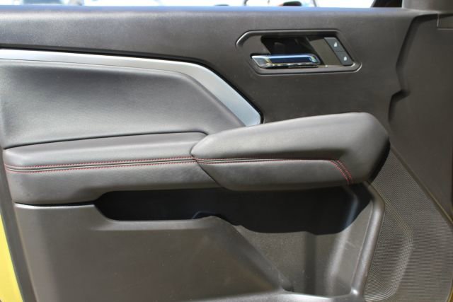 Used 2023 Chevrolet Colorado Z71 w/ Z71 Convenience Package 2 AWD/4WD image 15