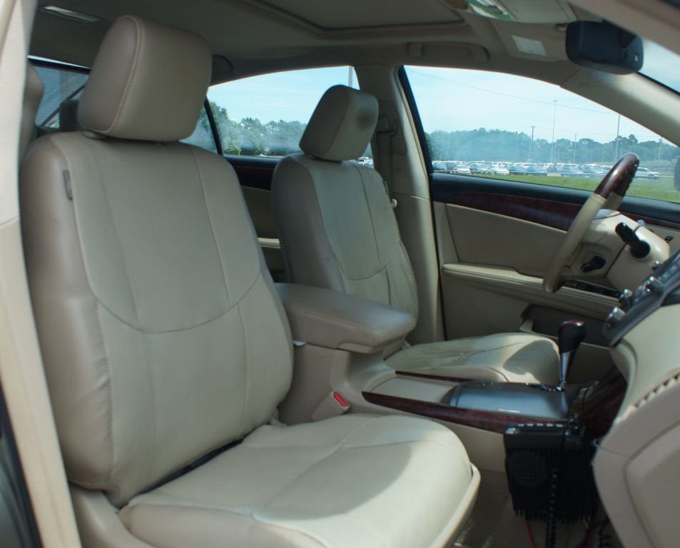 Used 2011 Toyota Avalon Limited FWD image 17