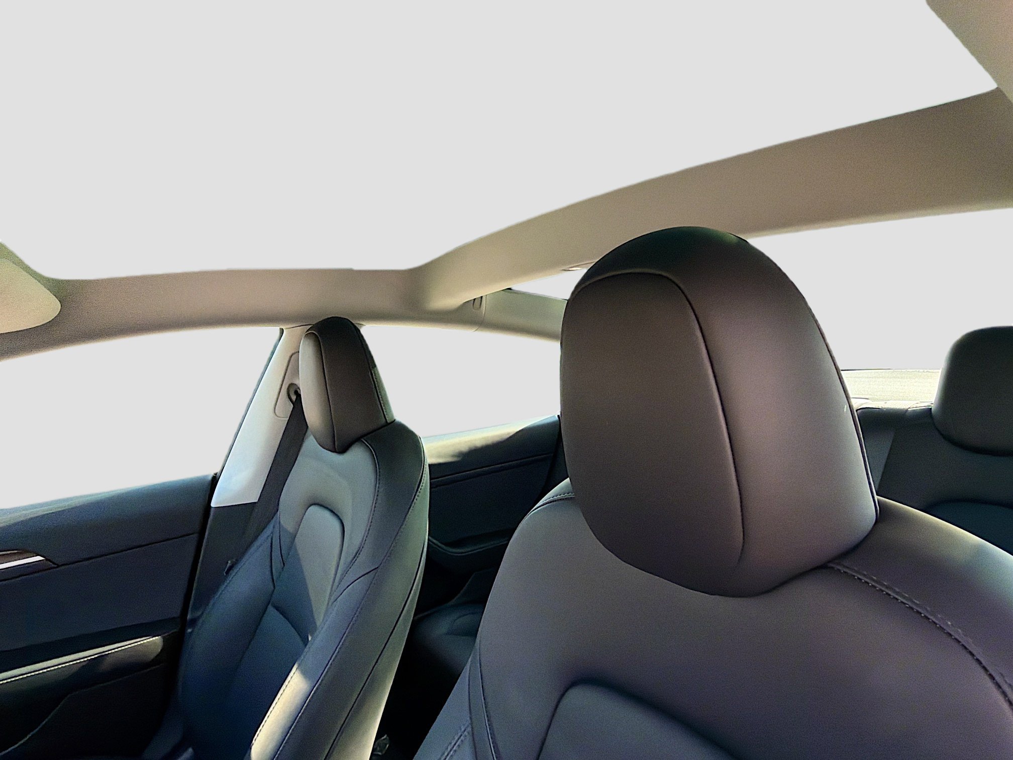 Used 2023 Tesla Model 3 Standard Range image 26