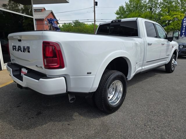 New 2026 RAM 3500 Limited AWD/4WD image 15
