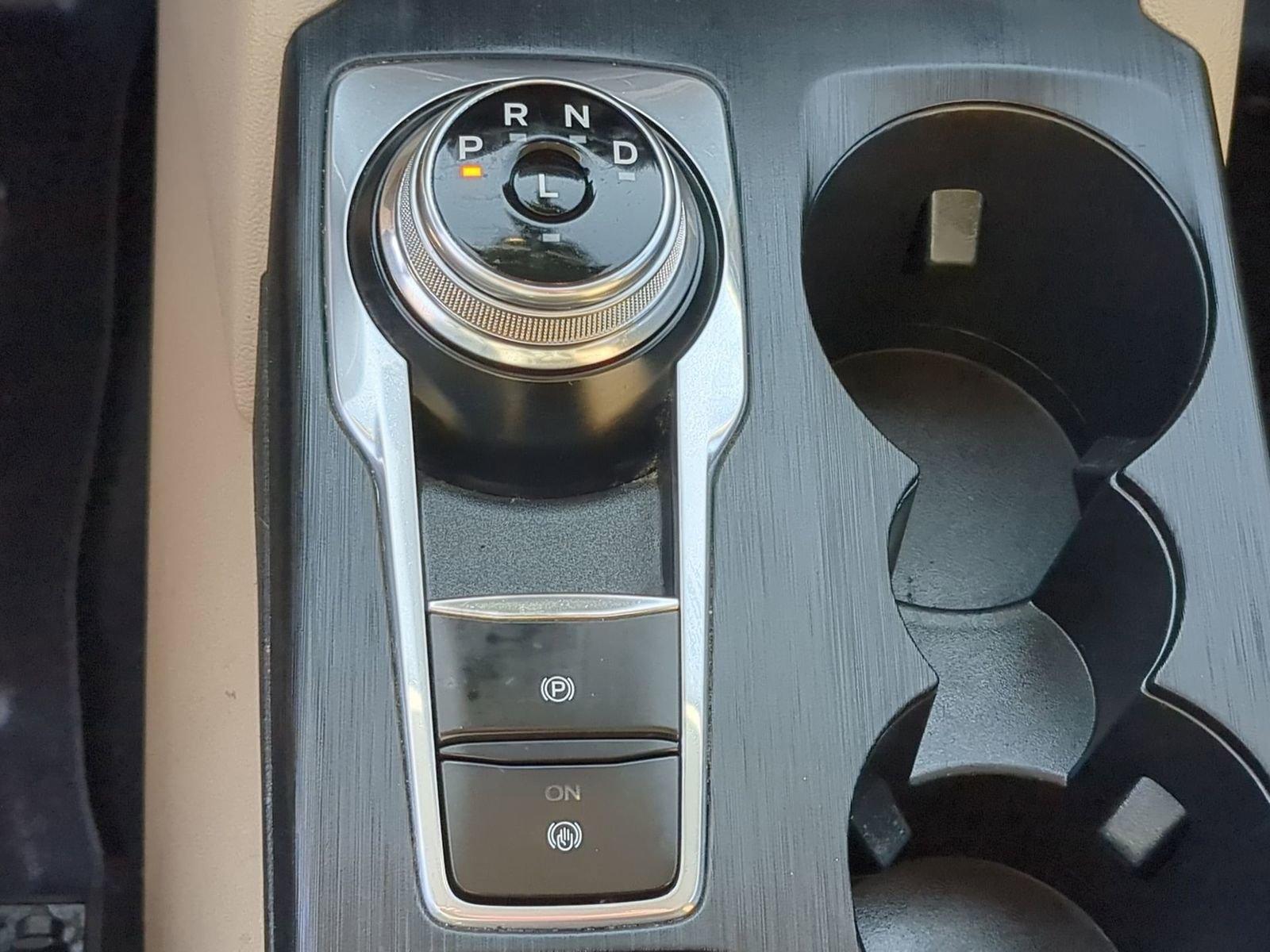 Used 2021 Ford Escape SEL w/ Technology Package image 35