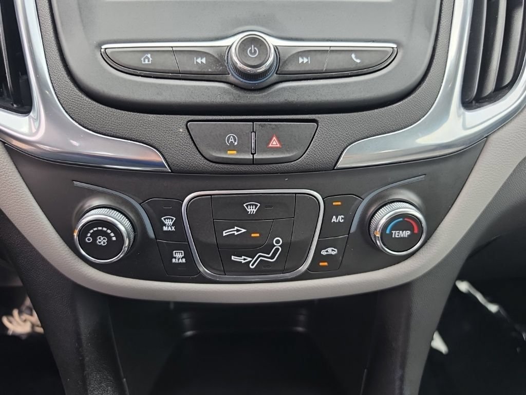 Used 2024 Chevrolet Equinox LS FWD image 19