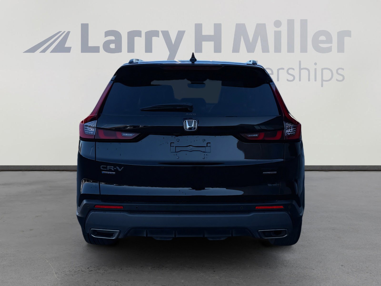 Used 2024 Honda CR-V Sport Touring image 4