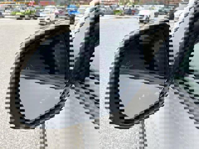 New 2025 Hyundai Ioniq 5 SEL image 37