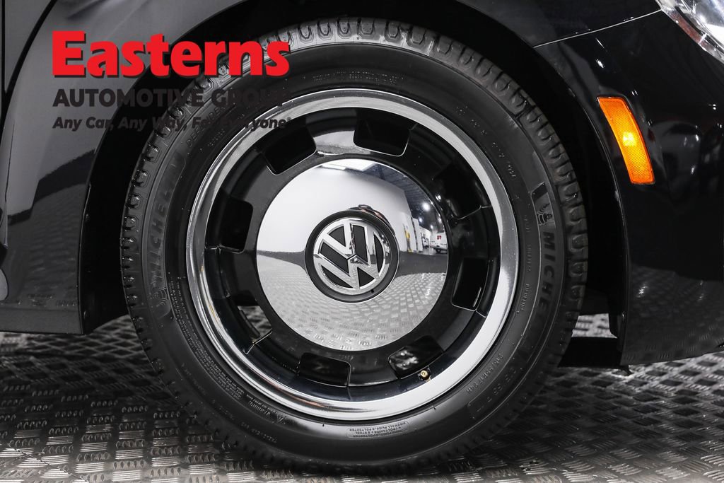 Used 2018 Volkswagen Beetle 2.0T S image 28