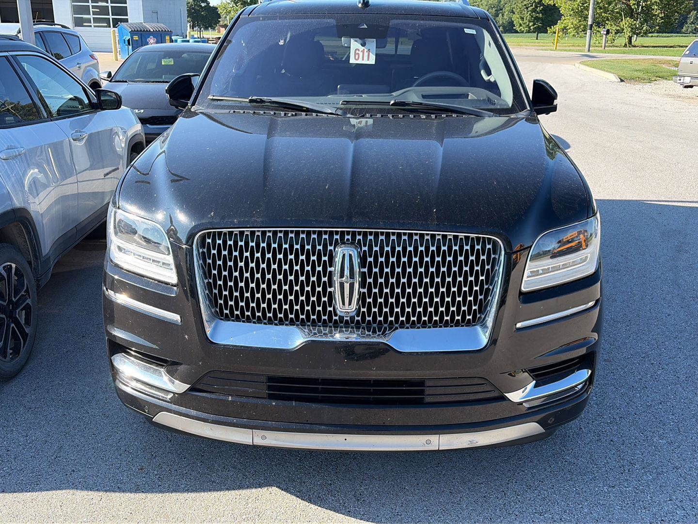 Used 2018 Lincoln Navigator Reserve w/ Technology Package AWD/4WD image 2