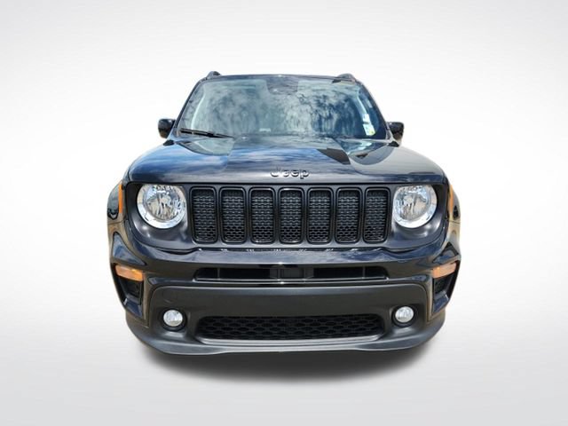 Used 2023 Jeep Renegade Altitude w/ Sun/Sound Group AWD/4WD image 2