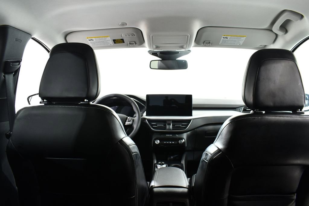 Used 2023 Ford Escape Platinum image 17