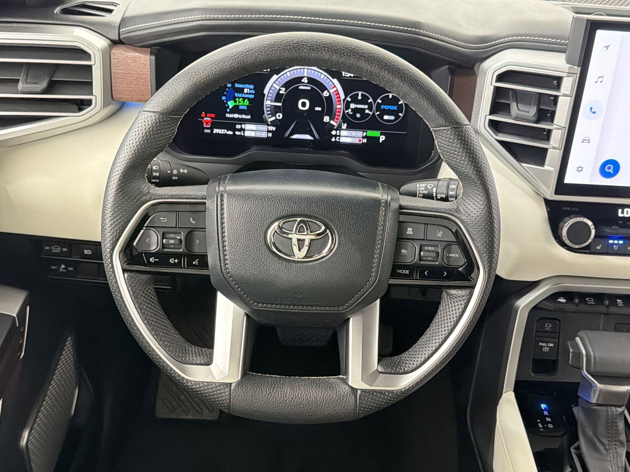 Used 2024 Toyota Sequoia Capstone AWD/4WD image 17