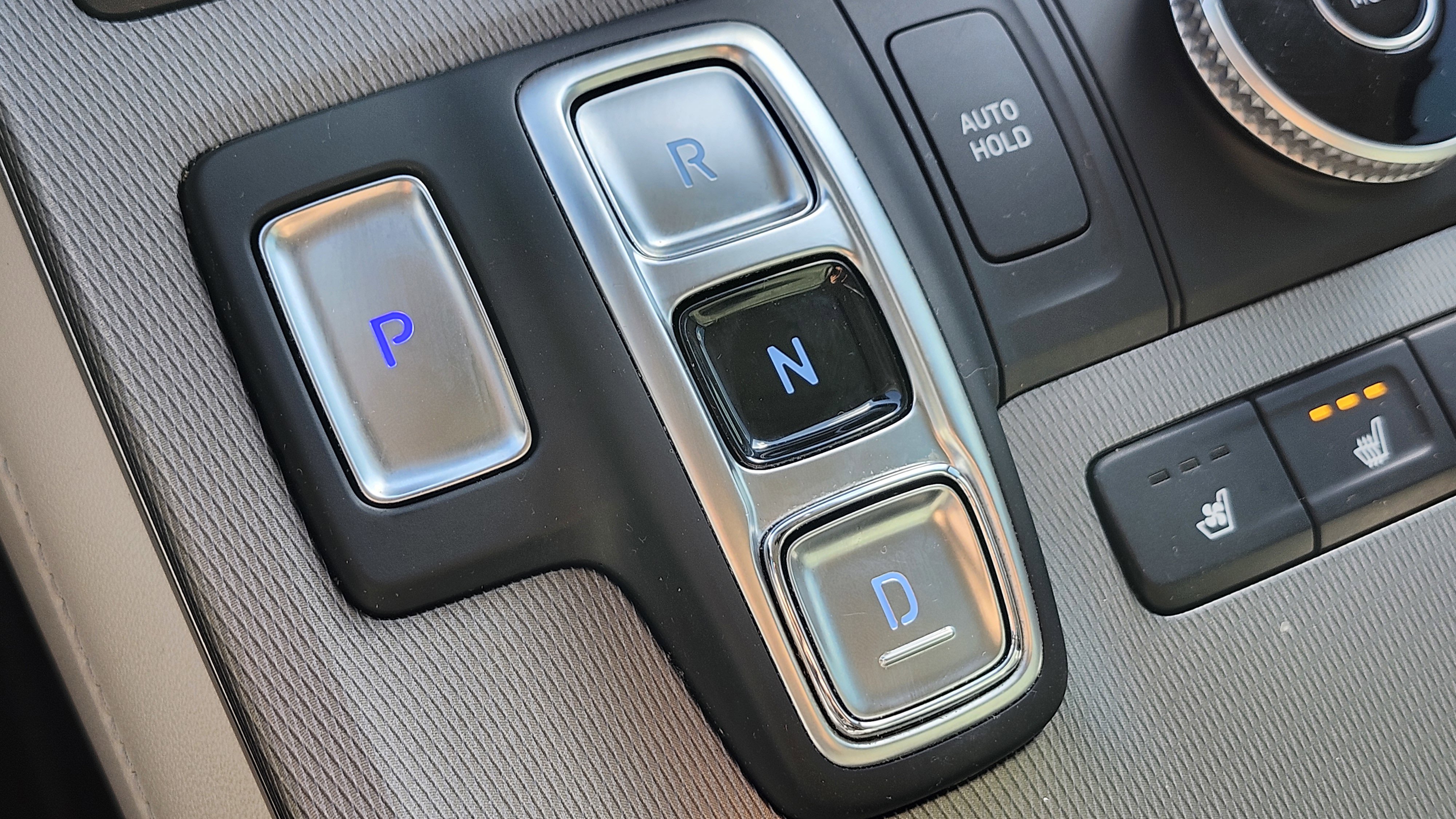 Used 2022 Hyundai Palisade Calligraphy image 32