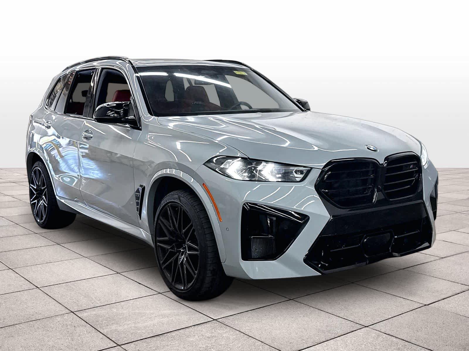 Used 2025 BMW X5 M Competition w/ Executive Package AWD/4WD image 2