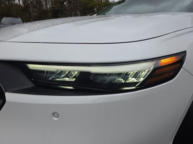 Used 2023 Honda Accord Touring image 43