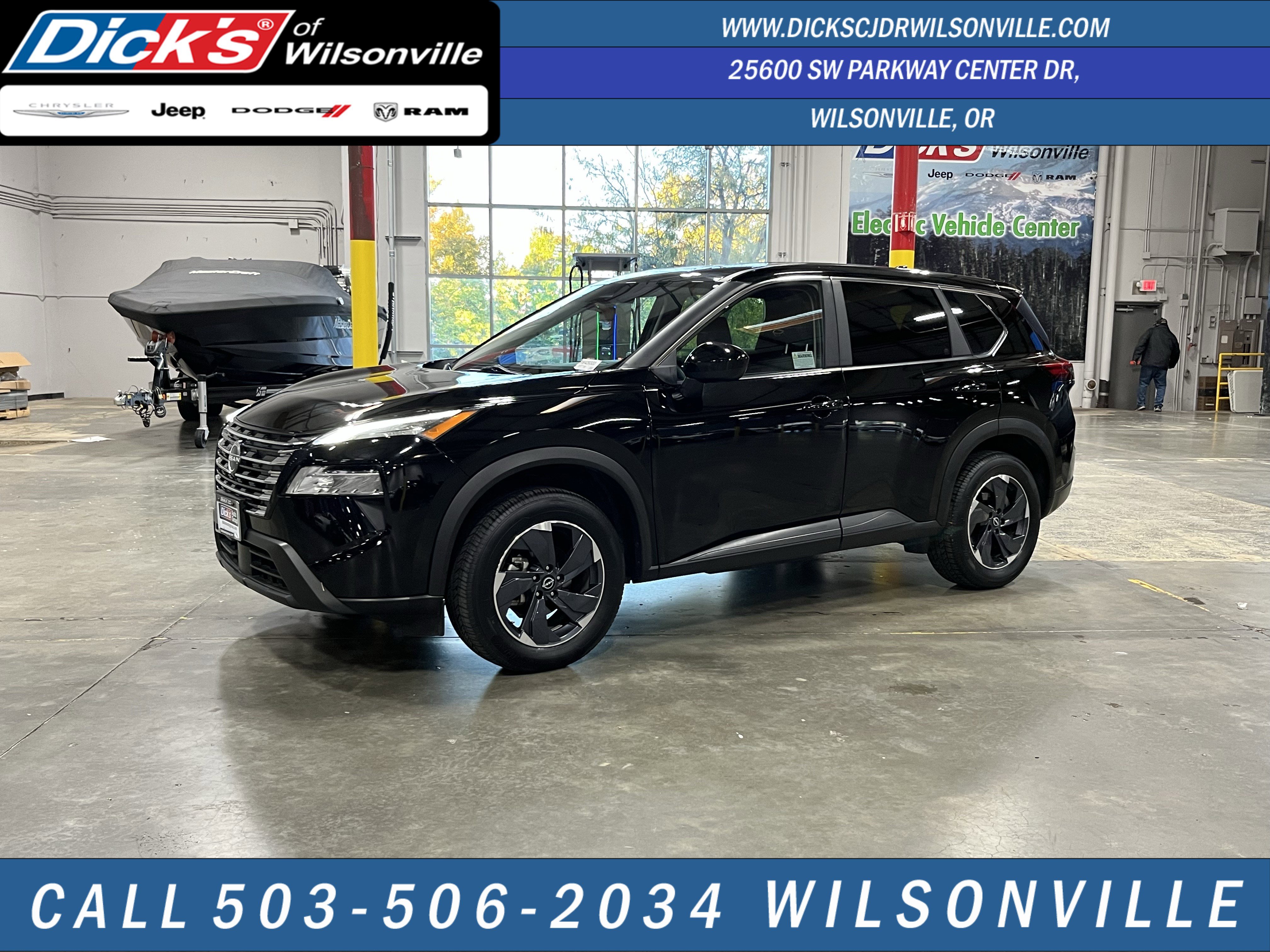 Used 2024 Nissan Rogue SV