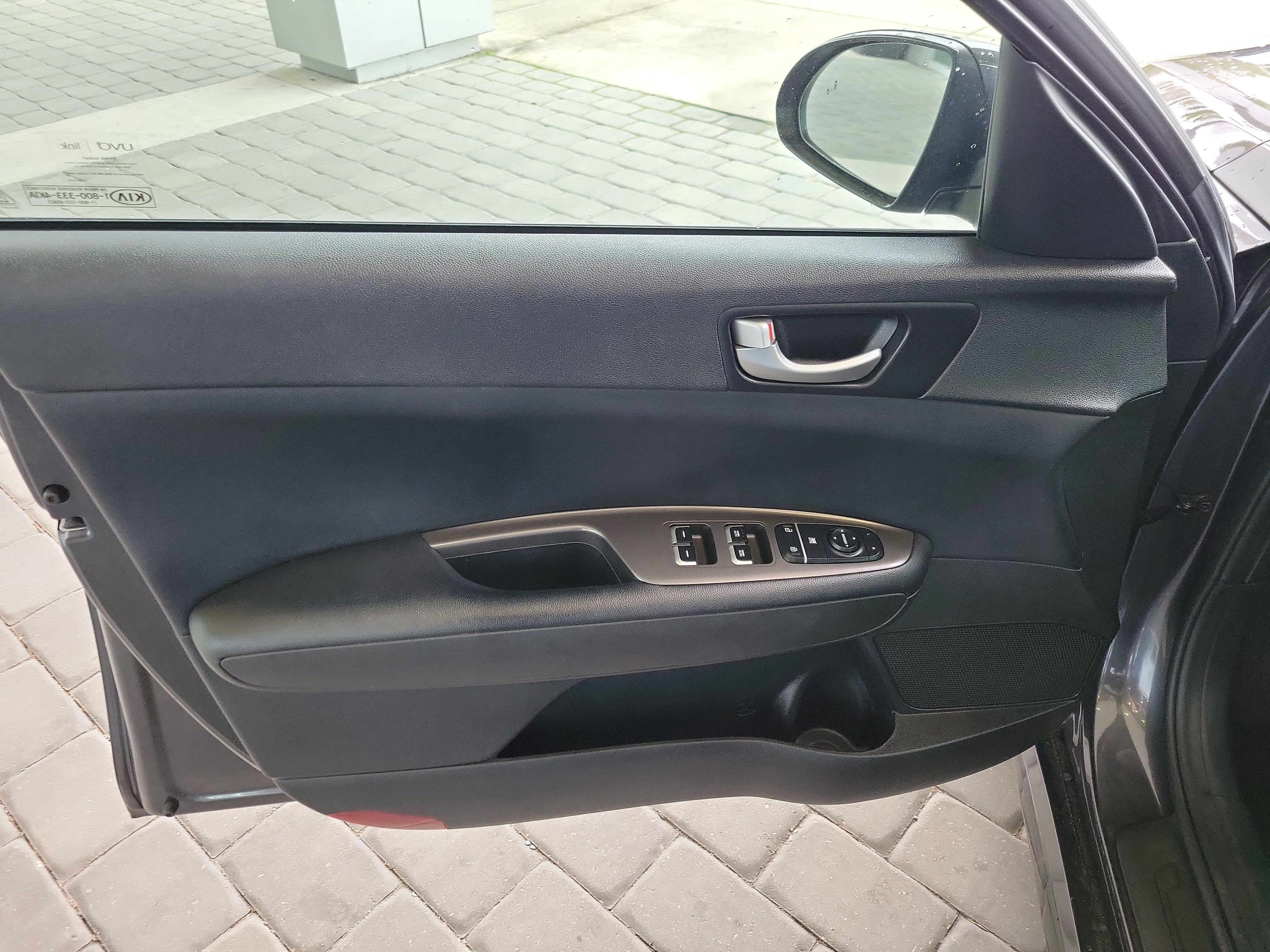 Used 2019 Kia Optima S image 10