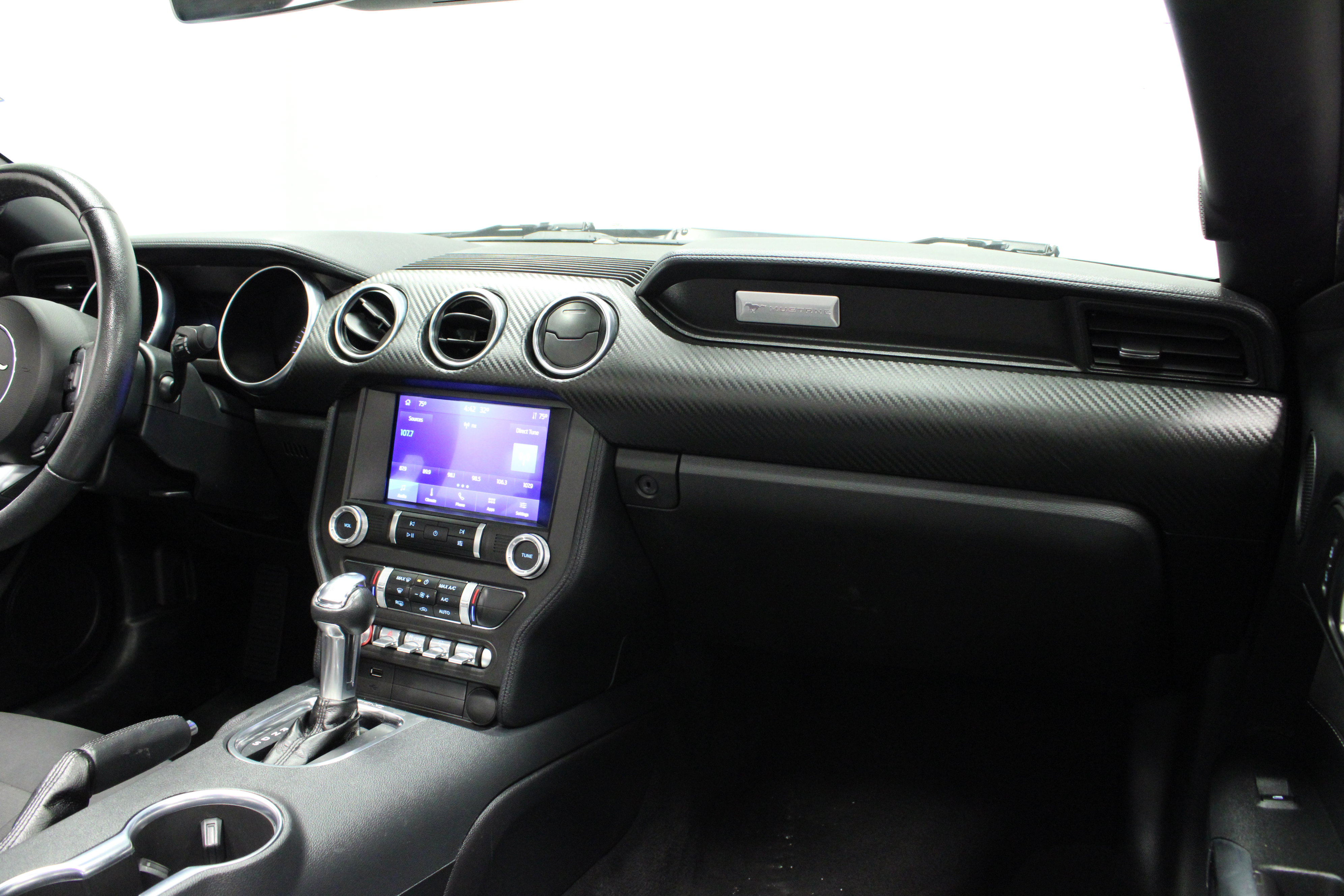 Used 2022 Ford Mustang Convertible w/ Equipment Group 101A image 25