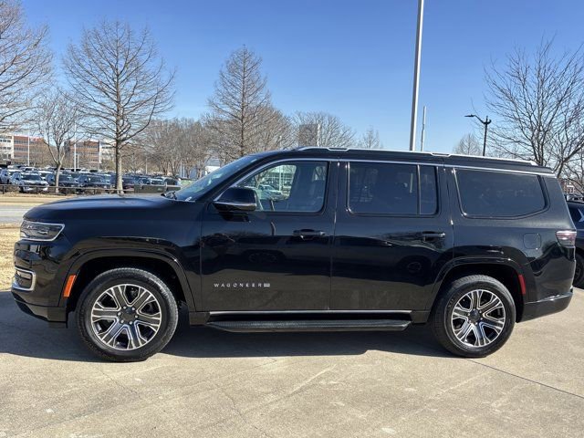 Used 2024 Jeep Wagoneer Series II w/ Flexible Seating Group image 11