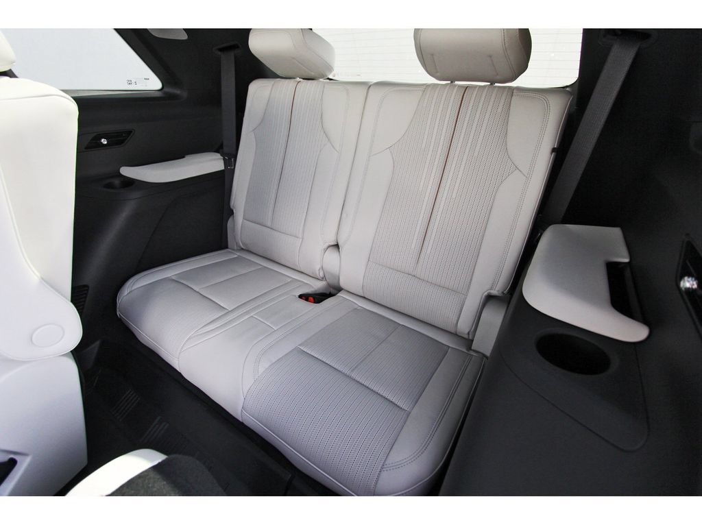 New 2027 Cadillac Vistiq Luxury AWD/4WD image 13