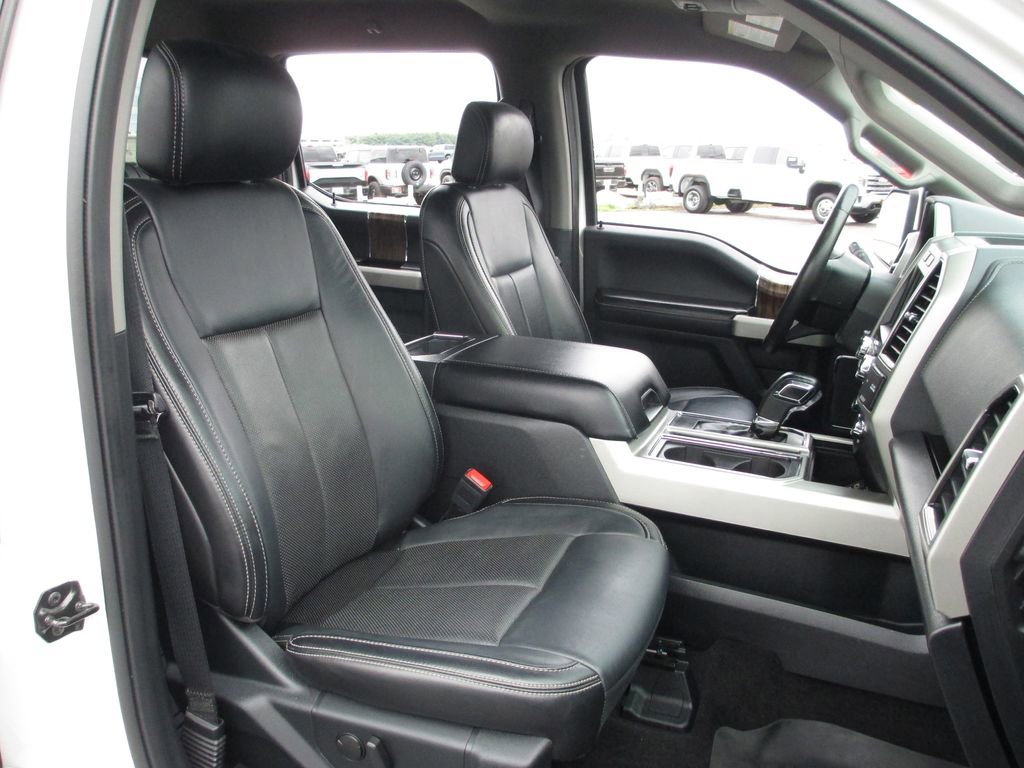 Used 2019 Ford F150 Lariat w/ Equipment Group 501A Mid image 22