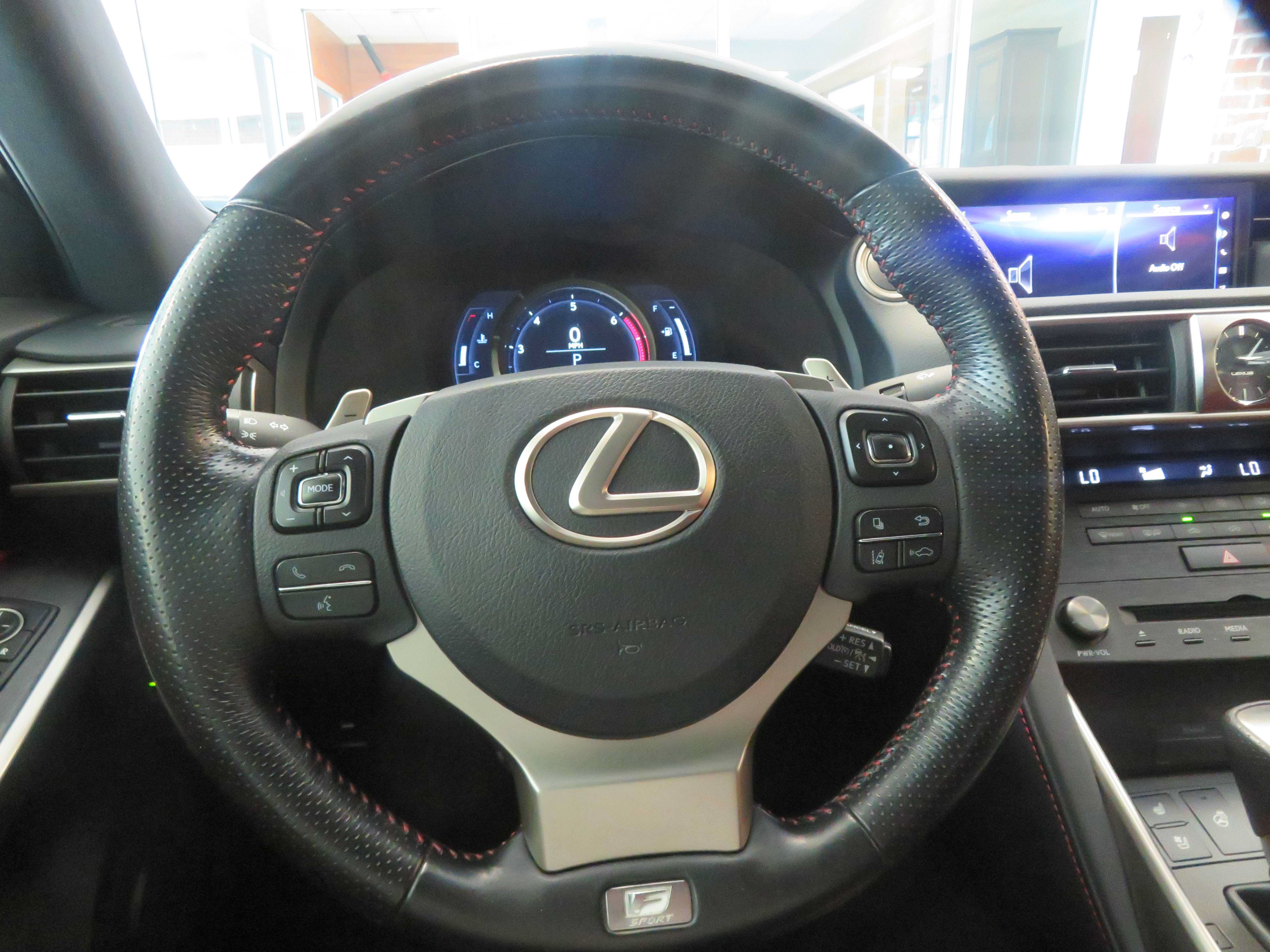 Used 2020 Lexus IS 300 F Sport w/ F Sport Package RWD image 31