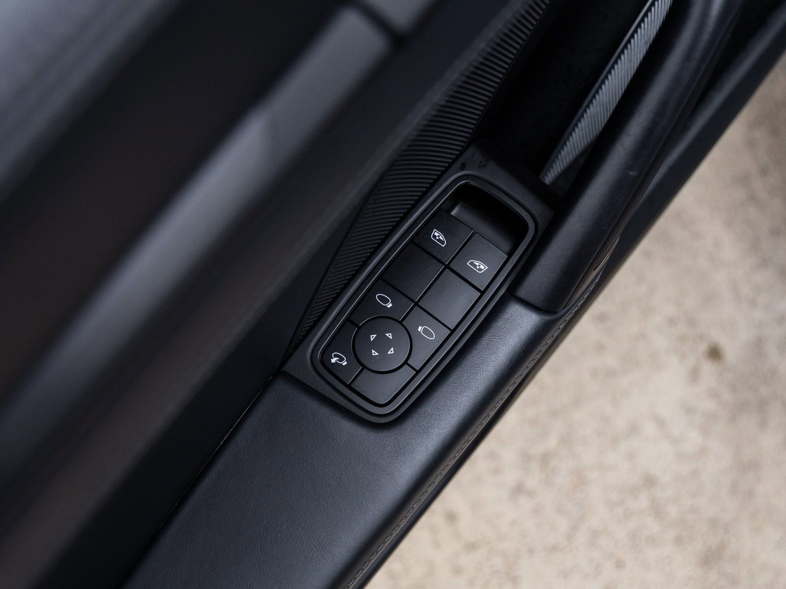 Used 2025 Porsche 911 Carrera GTS image 21