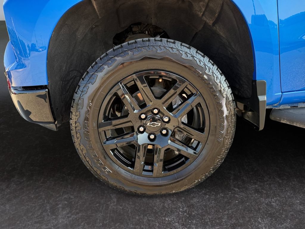 Used 2026 Chevrolet Silverado 1500 LT Trail Boss AWD/4WD image 9