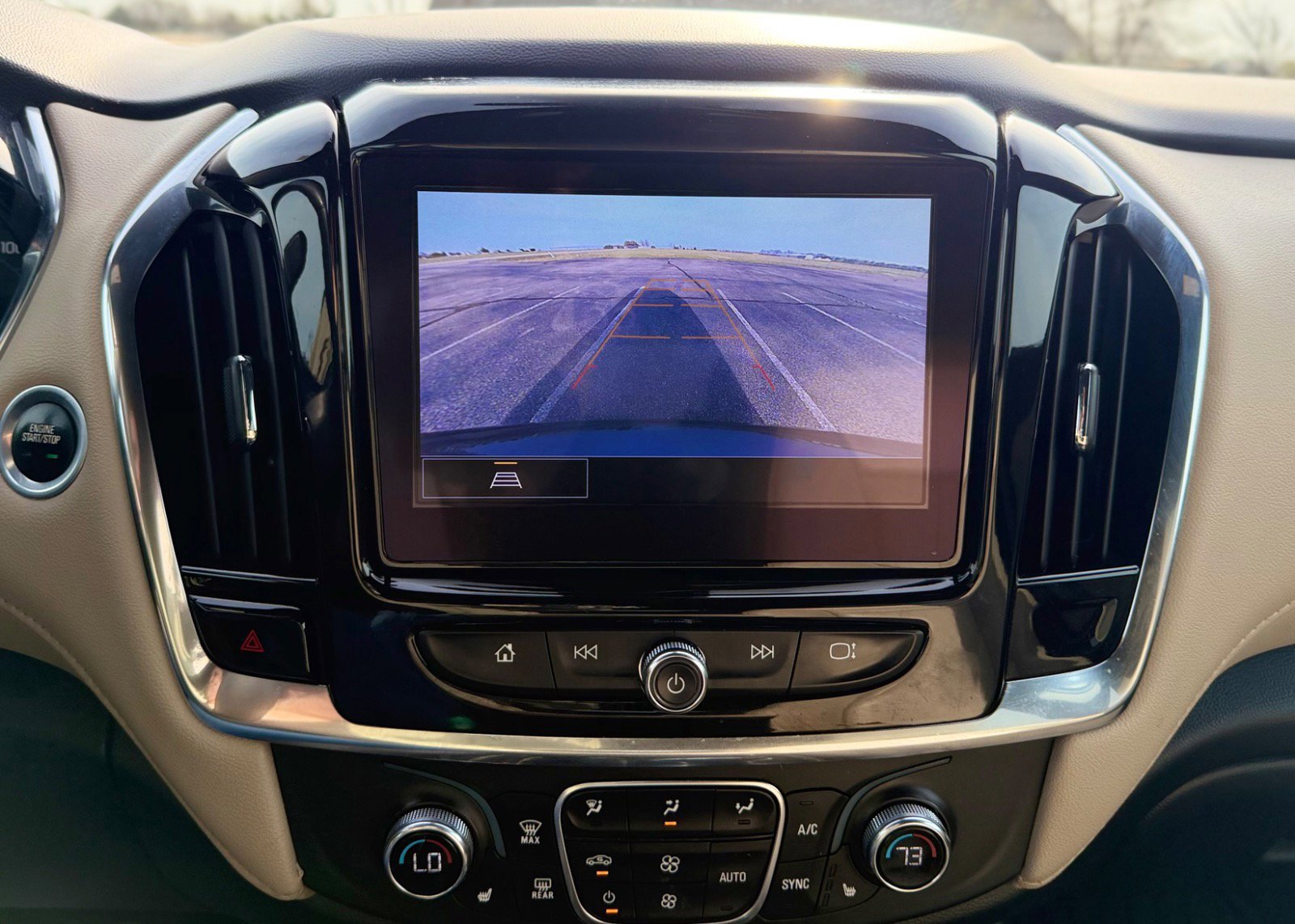 Used 2023 Chevrolet Traverse LT image 42