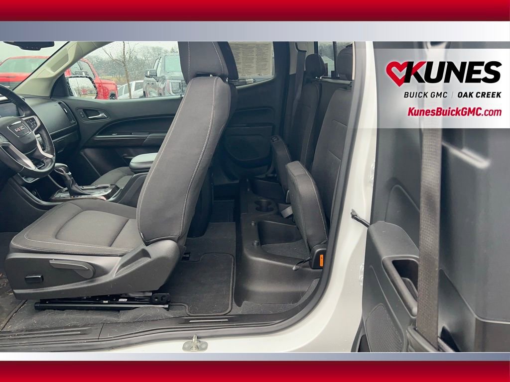 Used 2022 GMC Canyon Elevation image 9