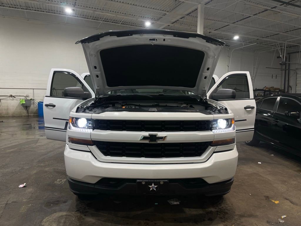 Used 2017 Chevrolet Silverado 1500 Custom w/ Custom Convenience Package image 31