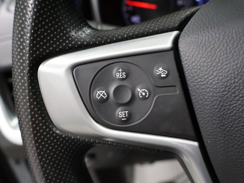 Used 2024 GMC Terrain SLE image 34