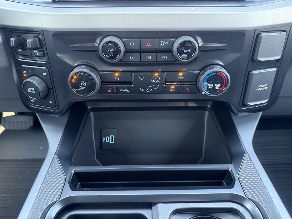 New 2026 Ford F250 XLT w/ XLT Premium Package image 20