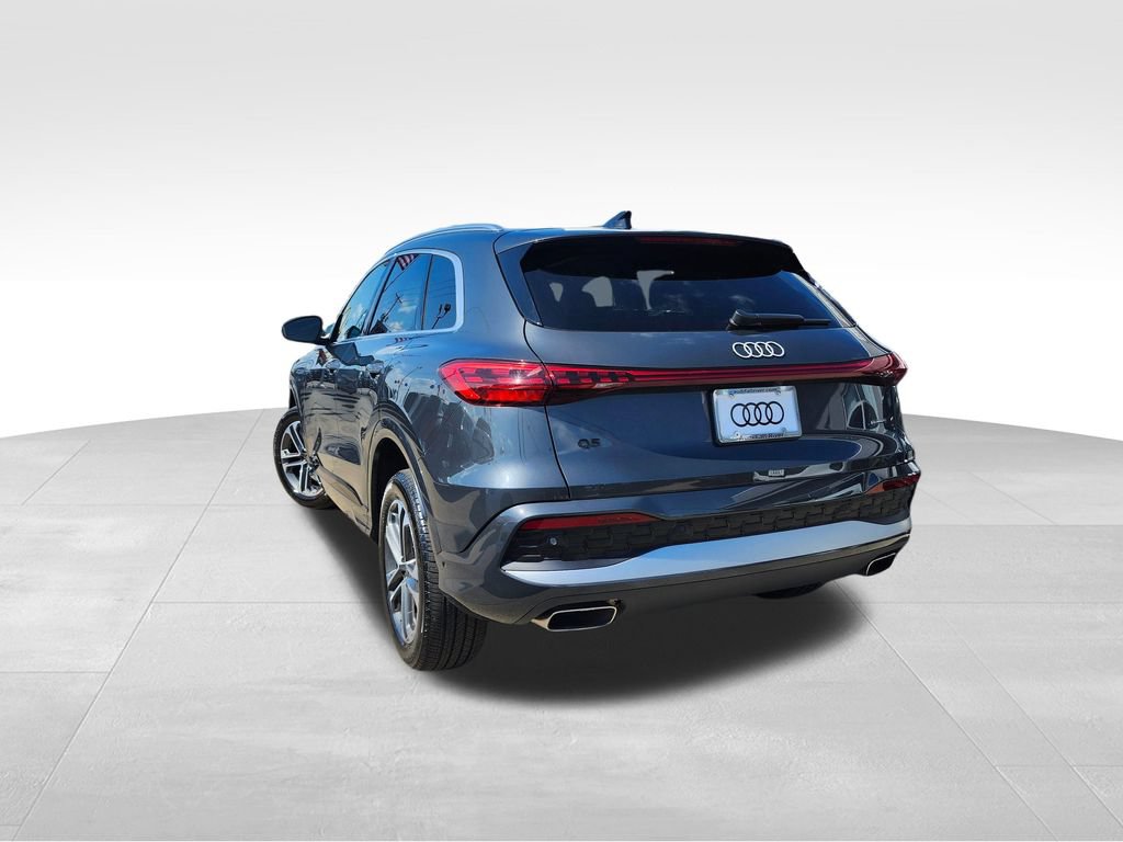 Certified 2025 Audi Q5 Premium w/ Convenience Package AWD/4WD image 5
