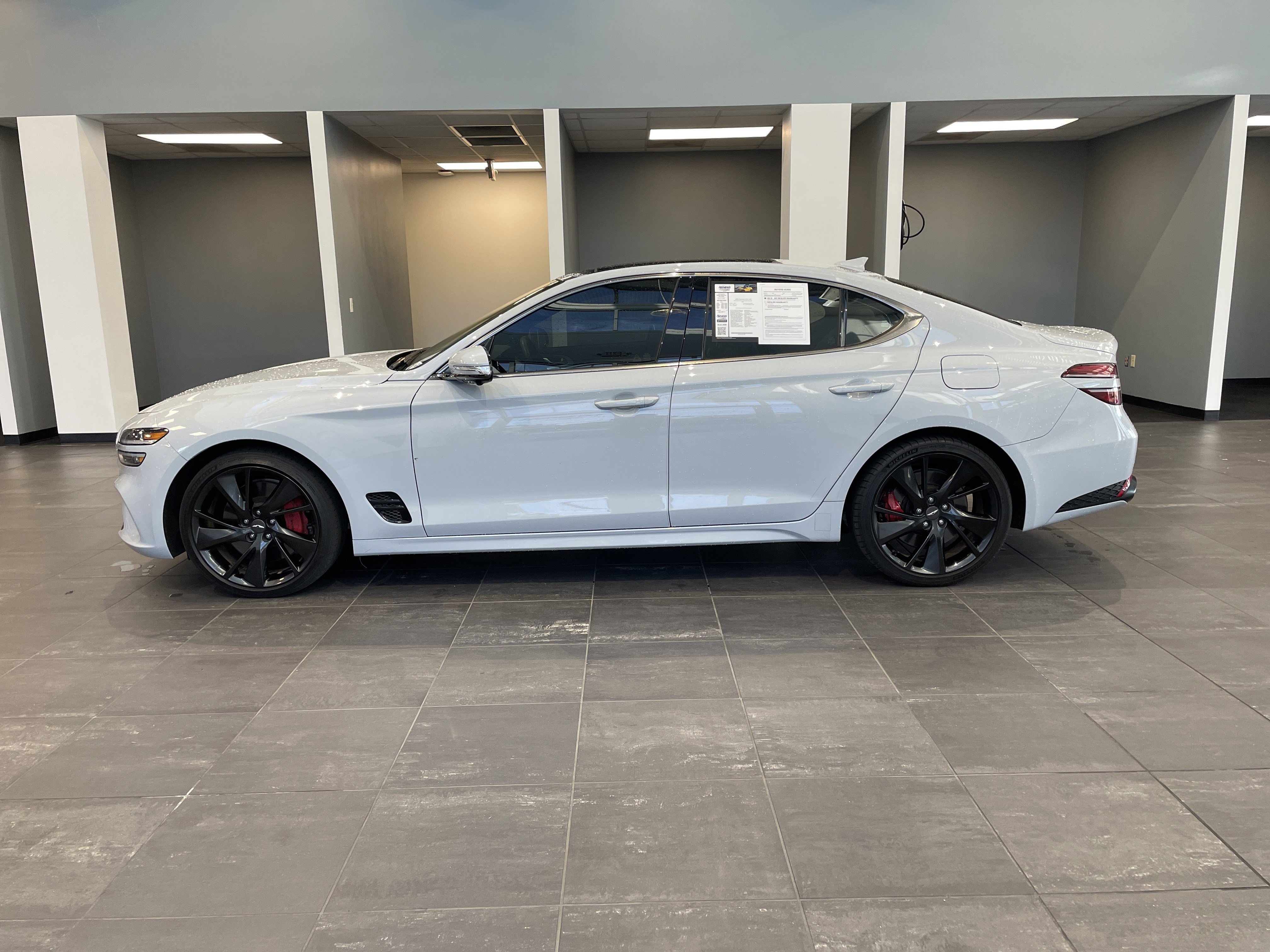 Used 2023 Genesis G70 3.3T w/ Sport Prestige Package RWD image 7
