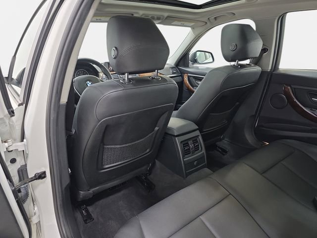 Used 2015 BMW 328i xDrive Sedan AWD/4WD image 12