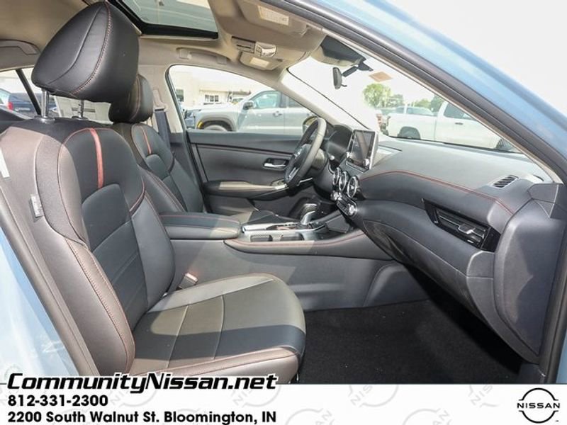 New 2025 Nissan Sentra SR w/ SR Premium Package image 17