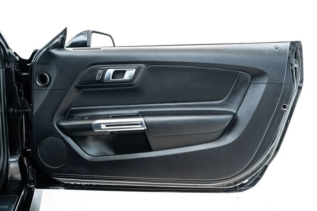 Used 2021 Ford Mustang GT w/ Black Accent Package RWD image 15