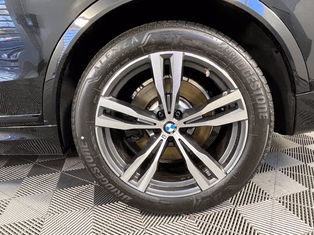 Used 2024 BMW X7 xDrive40i w/ M Sport Package AWD/4WD image 14