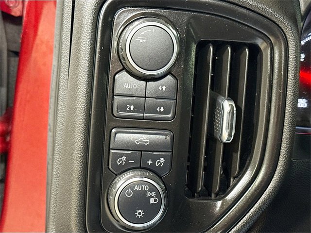 Used 2020 Chevrolet Silverado 1500 Custom Trail Boss image 10