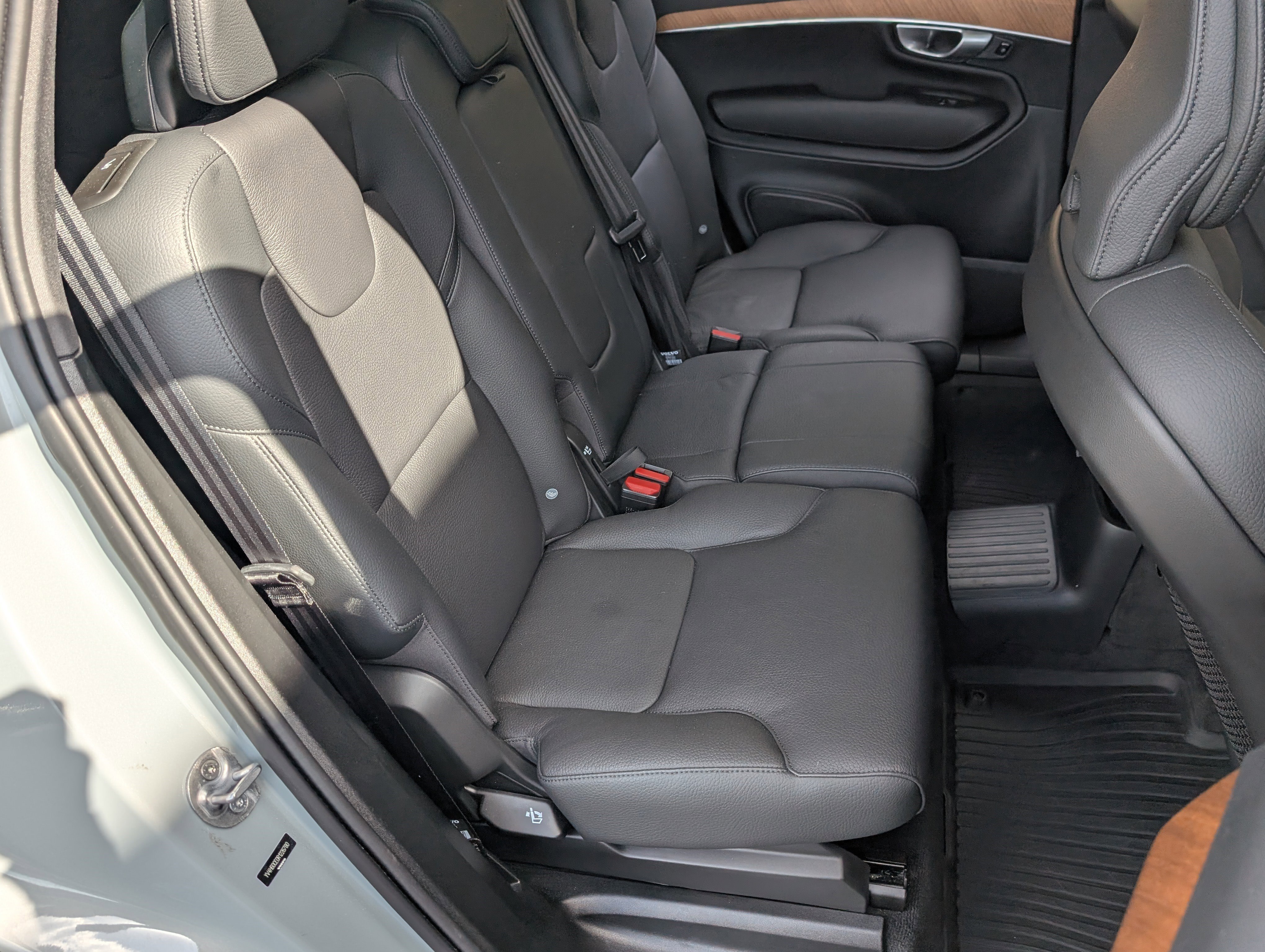 Used 2024 Volvo XC90 T8 Plus w/ Protection Package Premier AWD/4WD image 20