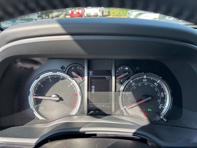 Used 2022 Toyota 4Runner Limited image 21