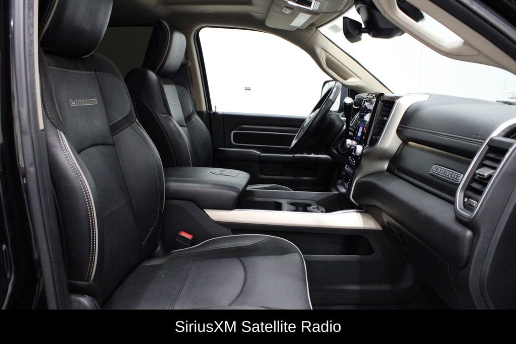 Used 2020 RAM 3500 Laramie image 16