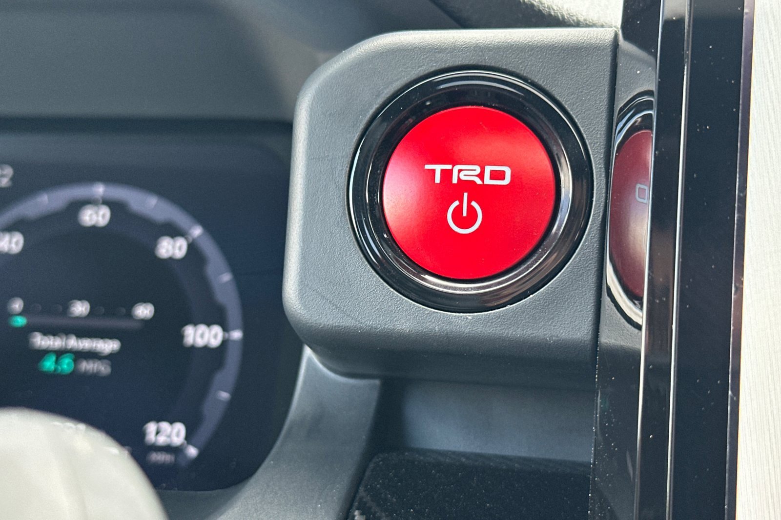 Certified 2025 Toyota Tacoma TRD Pro image 20