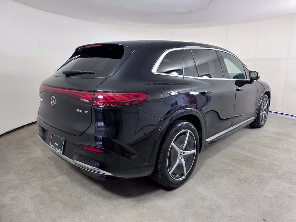 Certified 2023 Mercedes-Benz EQS 580 4MATIC SUV image 4