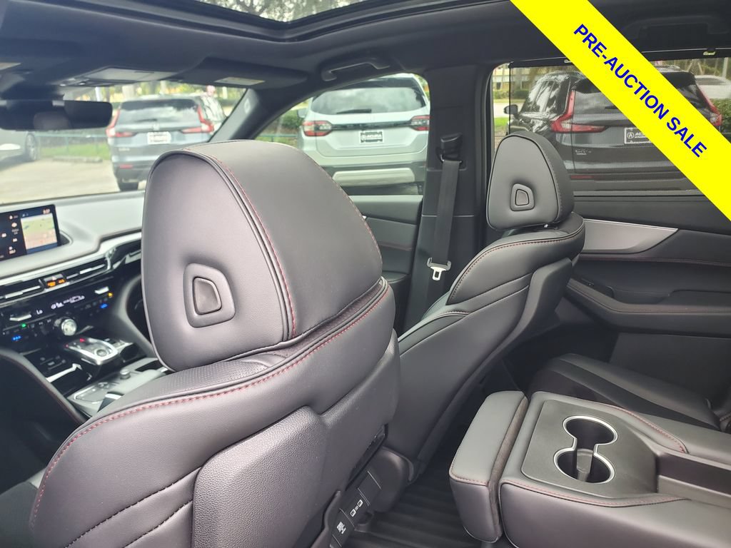 Used 2024 Acura MDX A-Spec AWD/4WD image 11