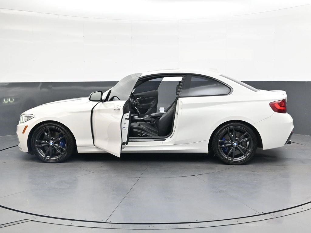 Used 2017 BMW M240i xDrive Coupe AWD/4WD image 40