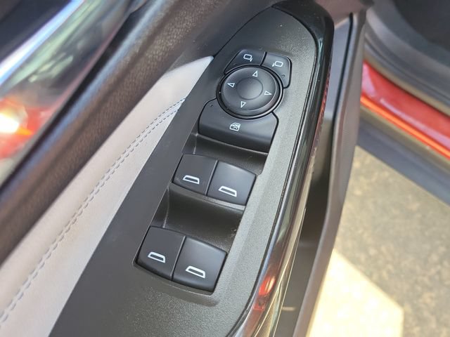 Used 2024 Chevrolet Trax LT w/ Driver Confidence Package FWD image 17