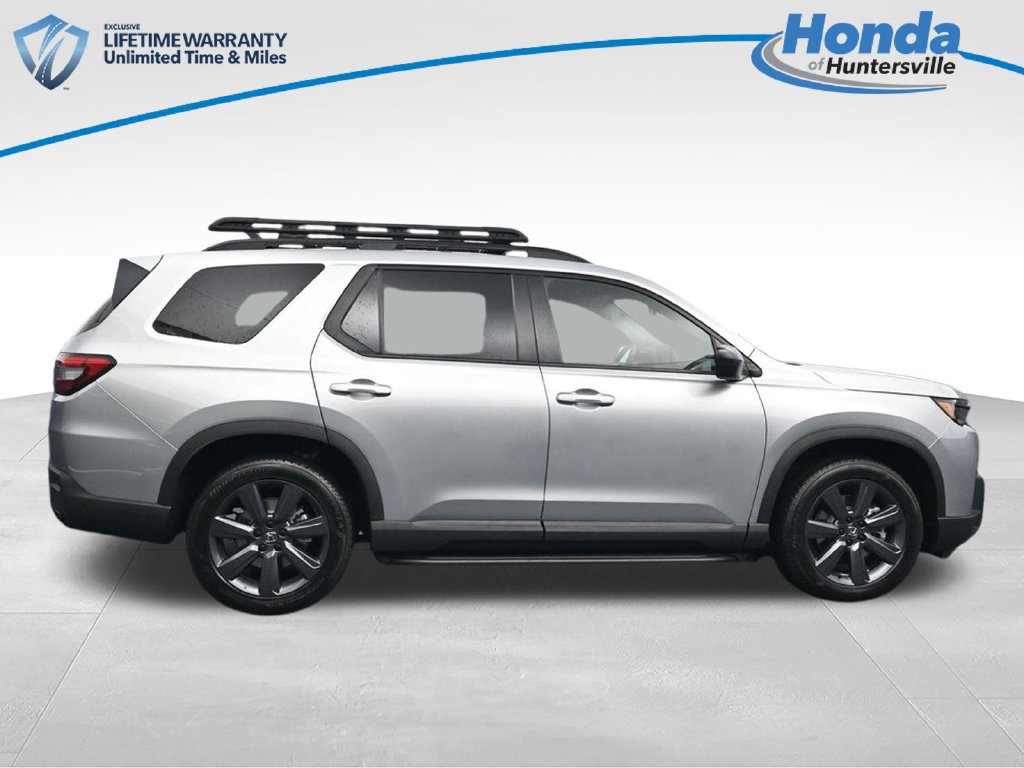 New 2026 Honda Pilot Sport image 10