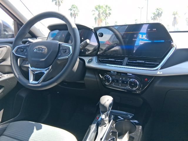 New 2026 Chevrolet Trax LT w/ Driver Confidence Package FWD image 11