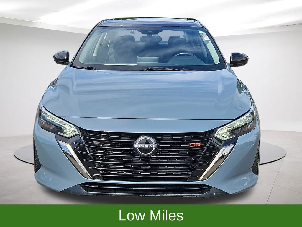 Used 2025 Nissan Sentra SR w/ SR Premium Package FWD image 2