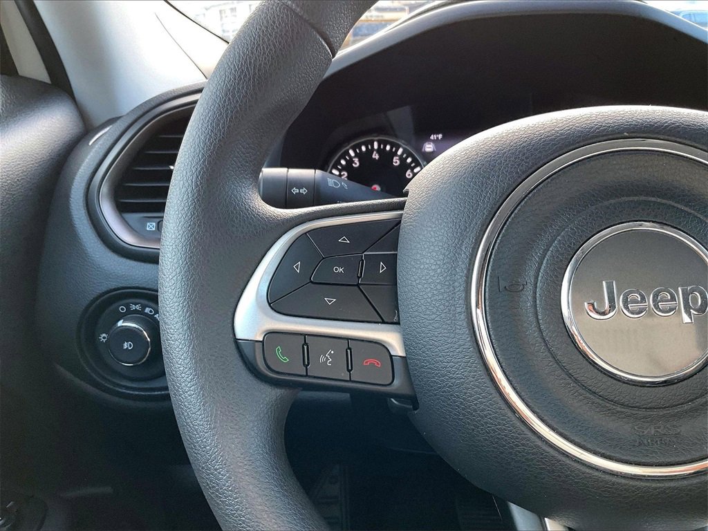 Used 2023 Jeep Renegade Latitude image 23