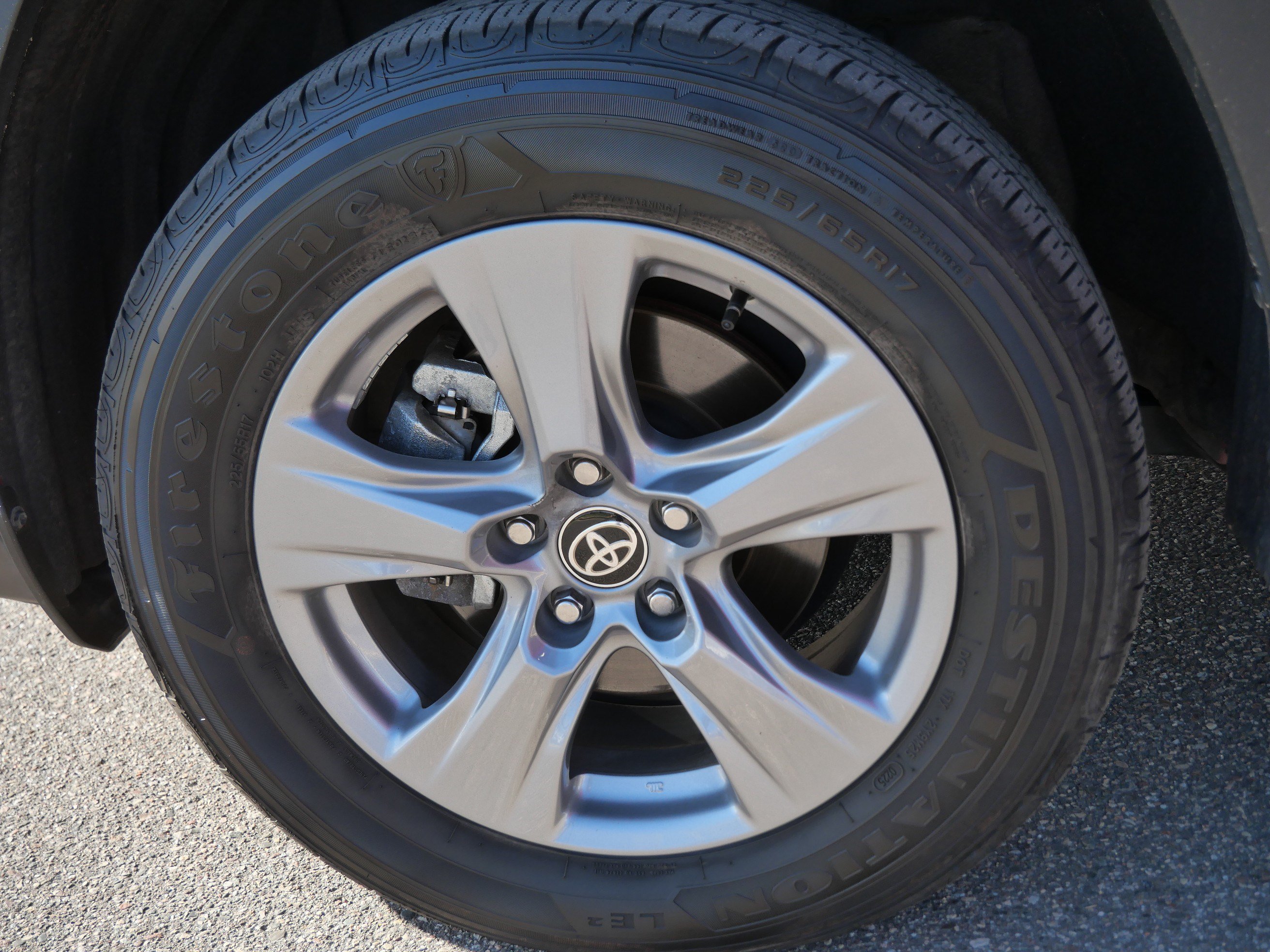 Certified 2025 Toyota RAV4 LE AWD/4WD image 16